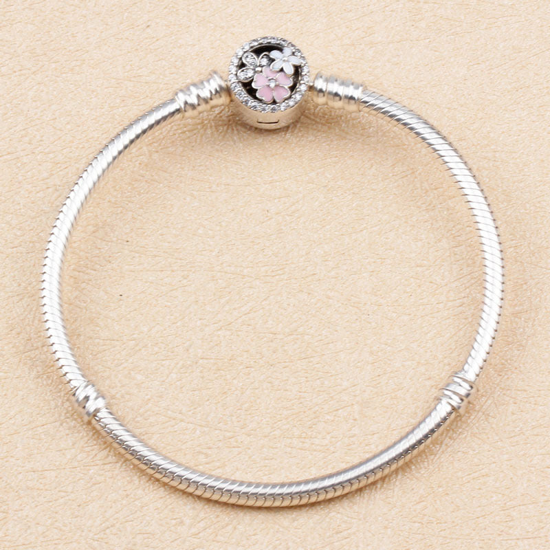S925 sterling silver fashion personality European and American bracelets Magnolia snake bone chain free DIY beaded pendant sterling silver jewelry