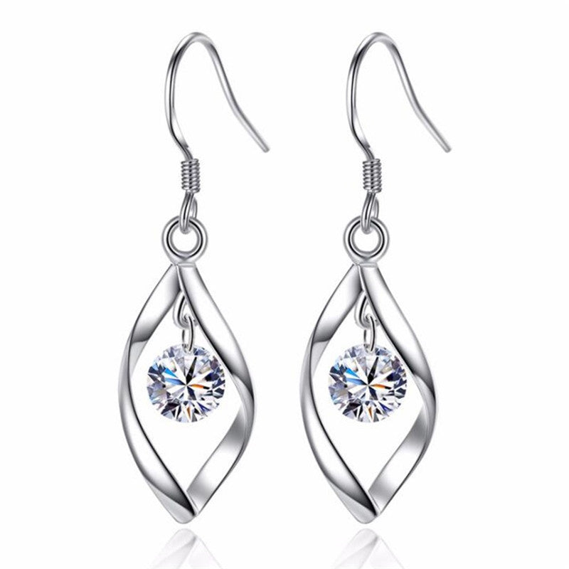 Fashion temperament earrings